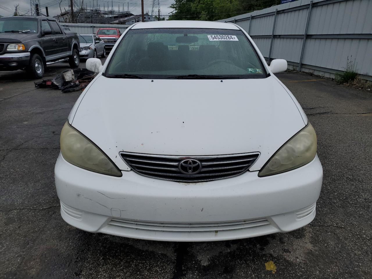 JTDBE30K463053434 2006 Toyota Camry Le