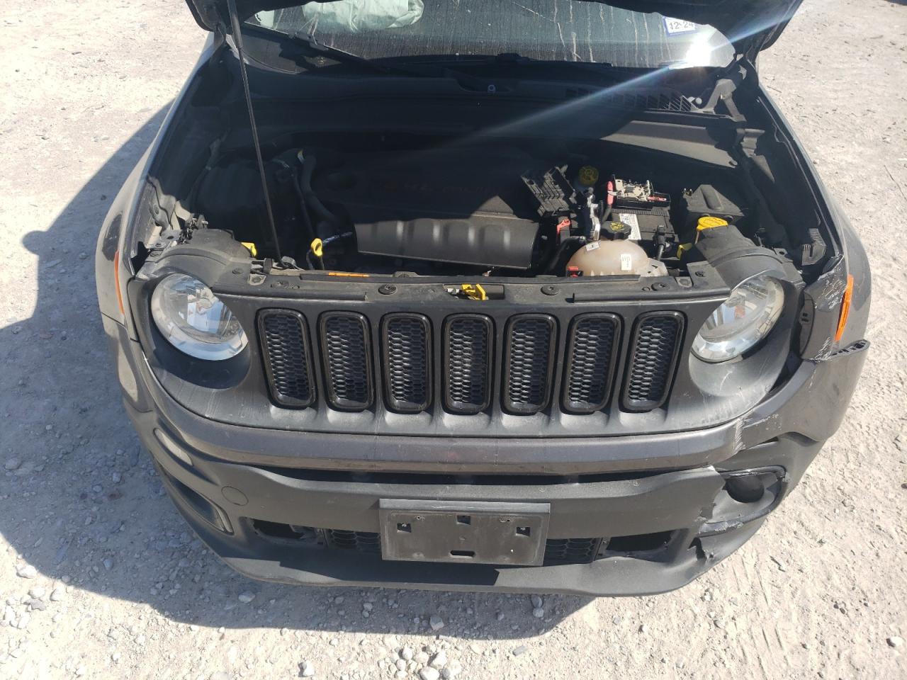 ZACCJABB6HPG41528 2017 Jeep Renegade Latitude