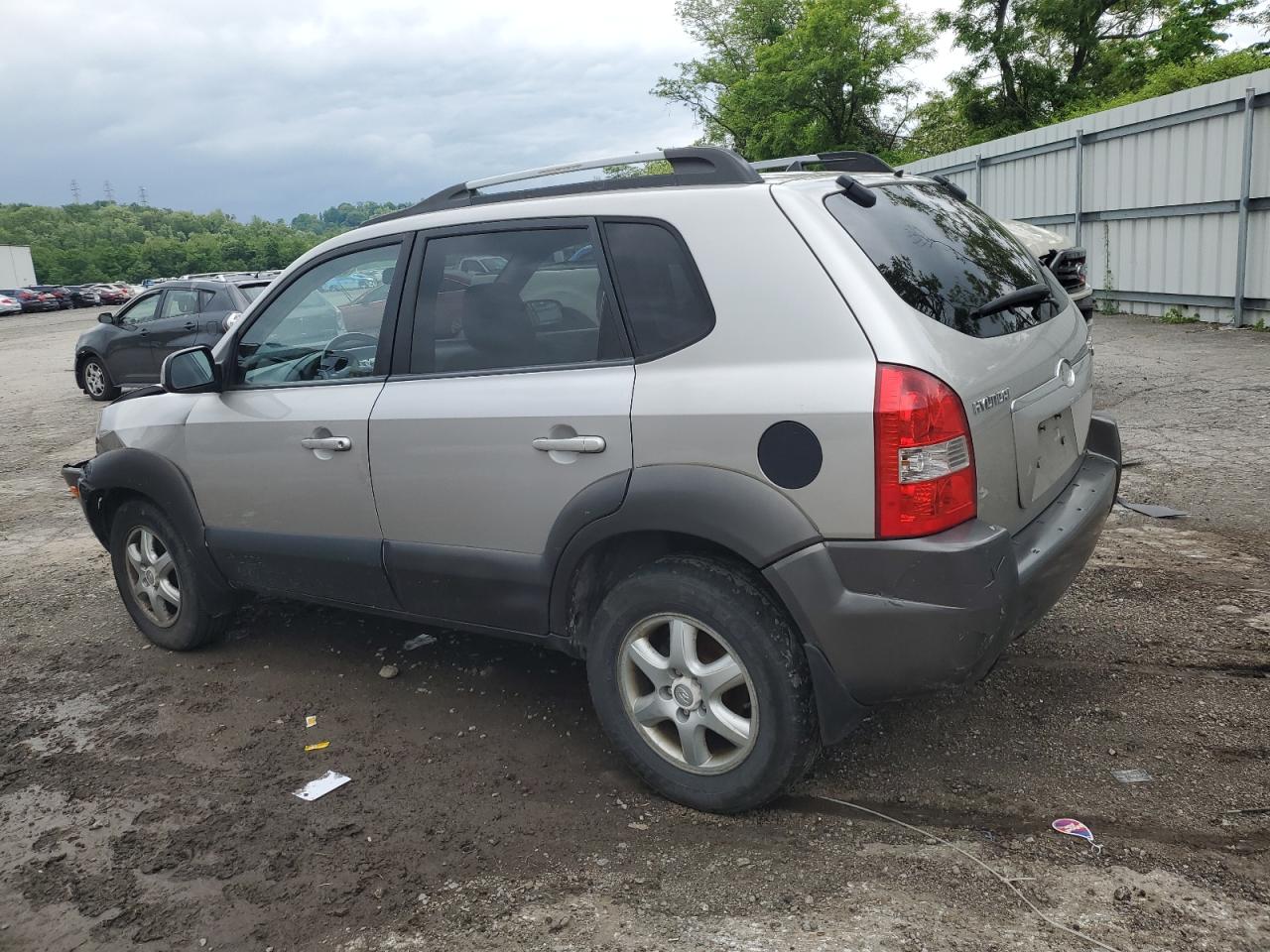 KM8JN12DX5U086652 2005 Hyundai Tucson Gls