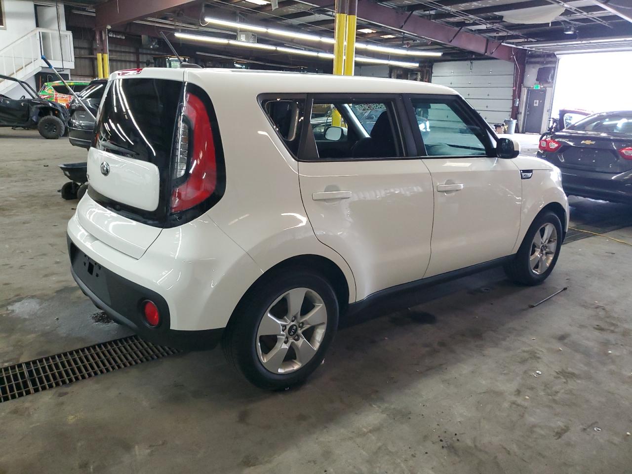 KNDJN2A29J7604351 2018 Kia Soul