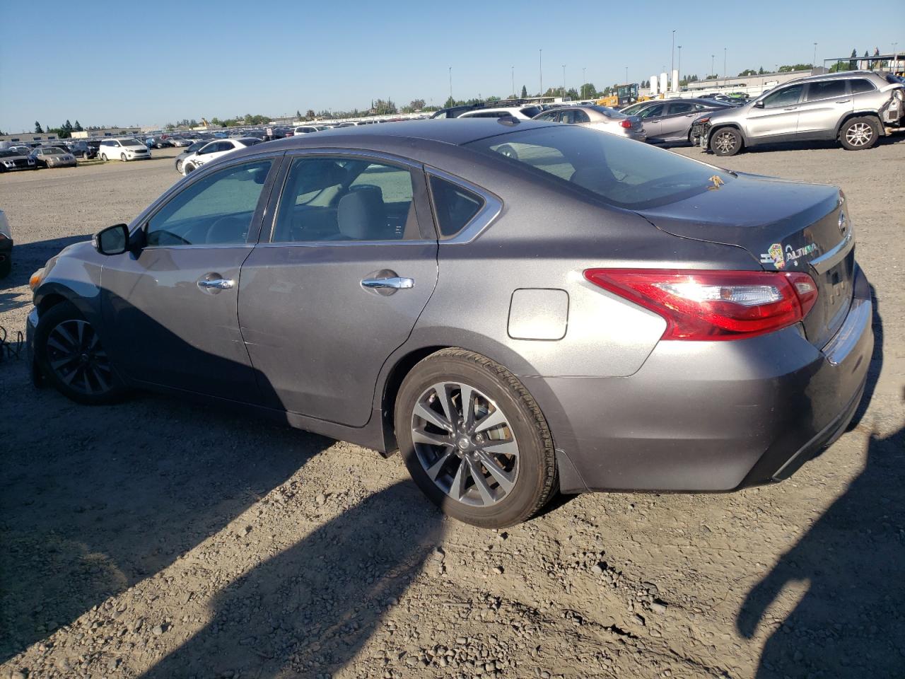 1N4AL3AP1GC272533 2016 Nissan Altima 2.5