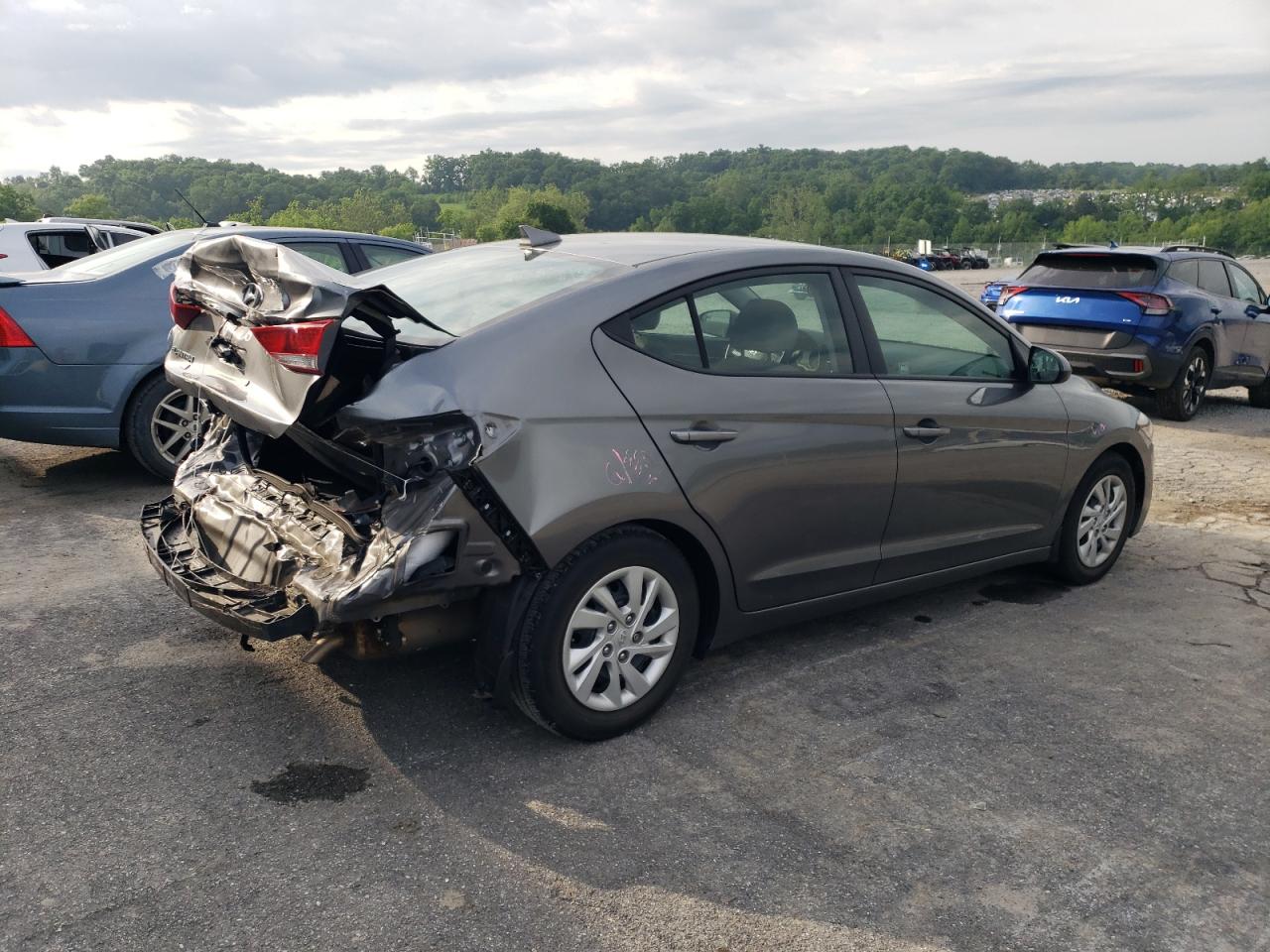 5NPD74LF8JH380889 2018 Hyundai Elantra Se