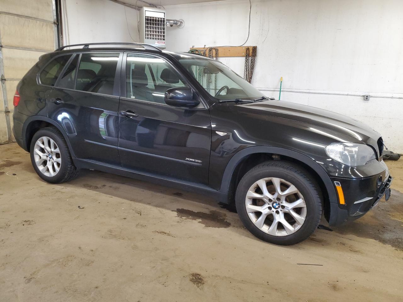 5UXZV4C56BL739865 2011 BMW X5 xDrive35I