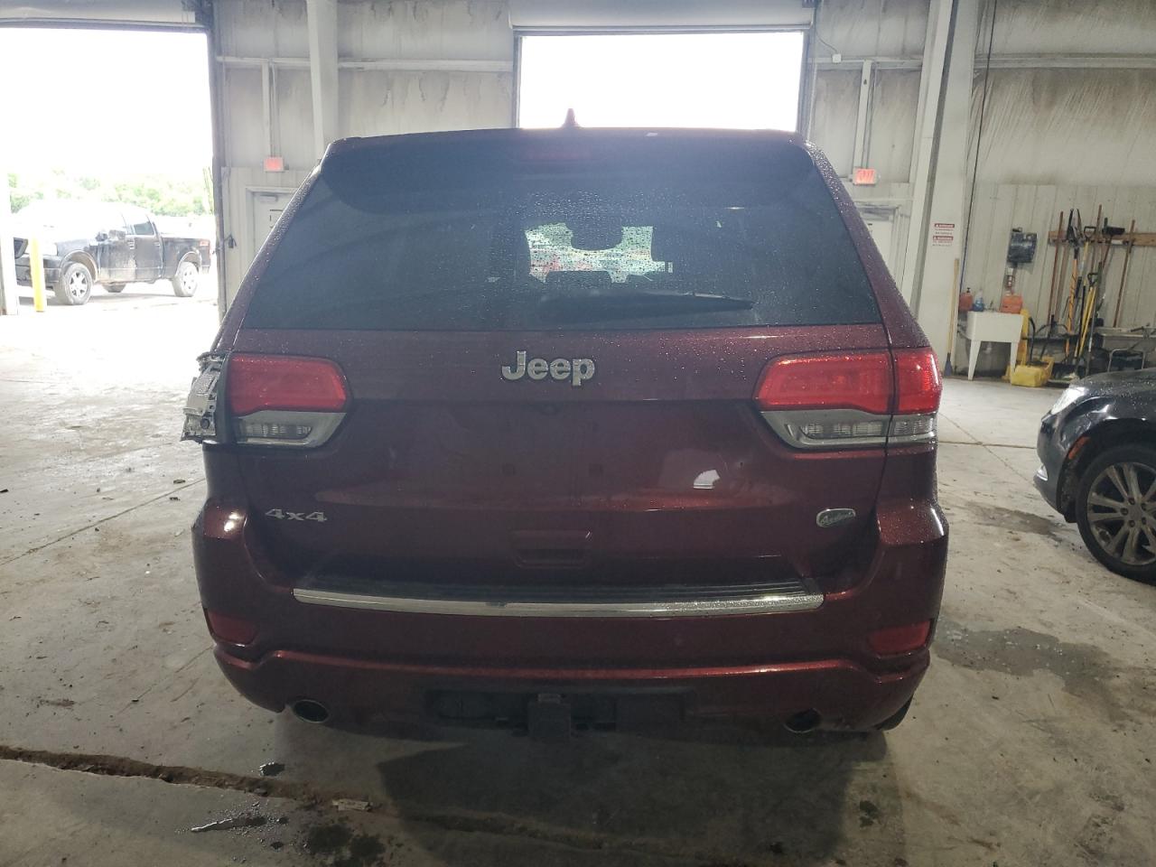 1C4RJFCG9JC401451 2018 Jeep Grand Cherokee Overland