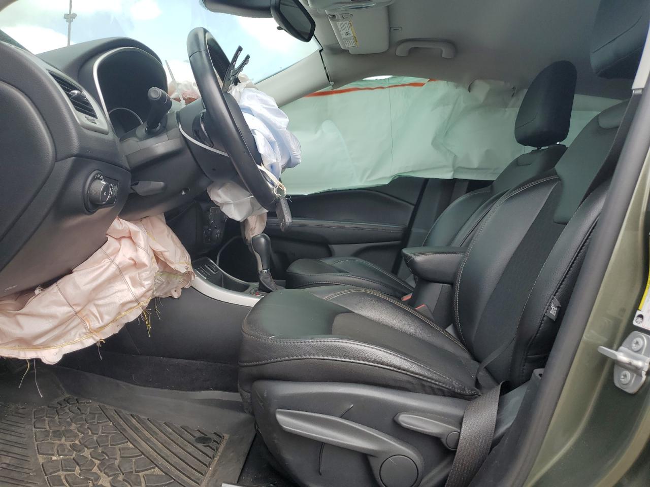 3C4NJCBB0KT676909 2019 Jeep Compass Latitude