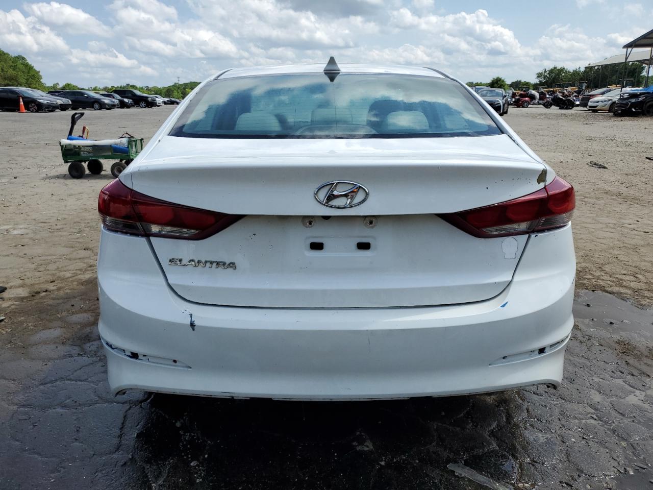 5NPD84LF8JH237132 2018 Hyundai Elantra Sel