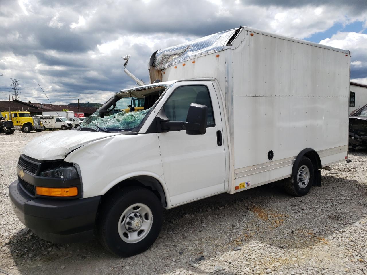 1GB0GRFP0P1116411 2023 Chevrolet Express G3500