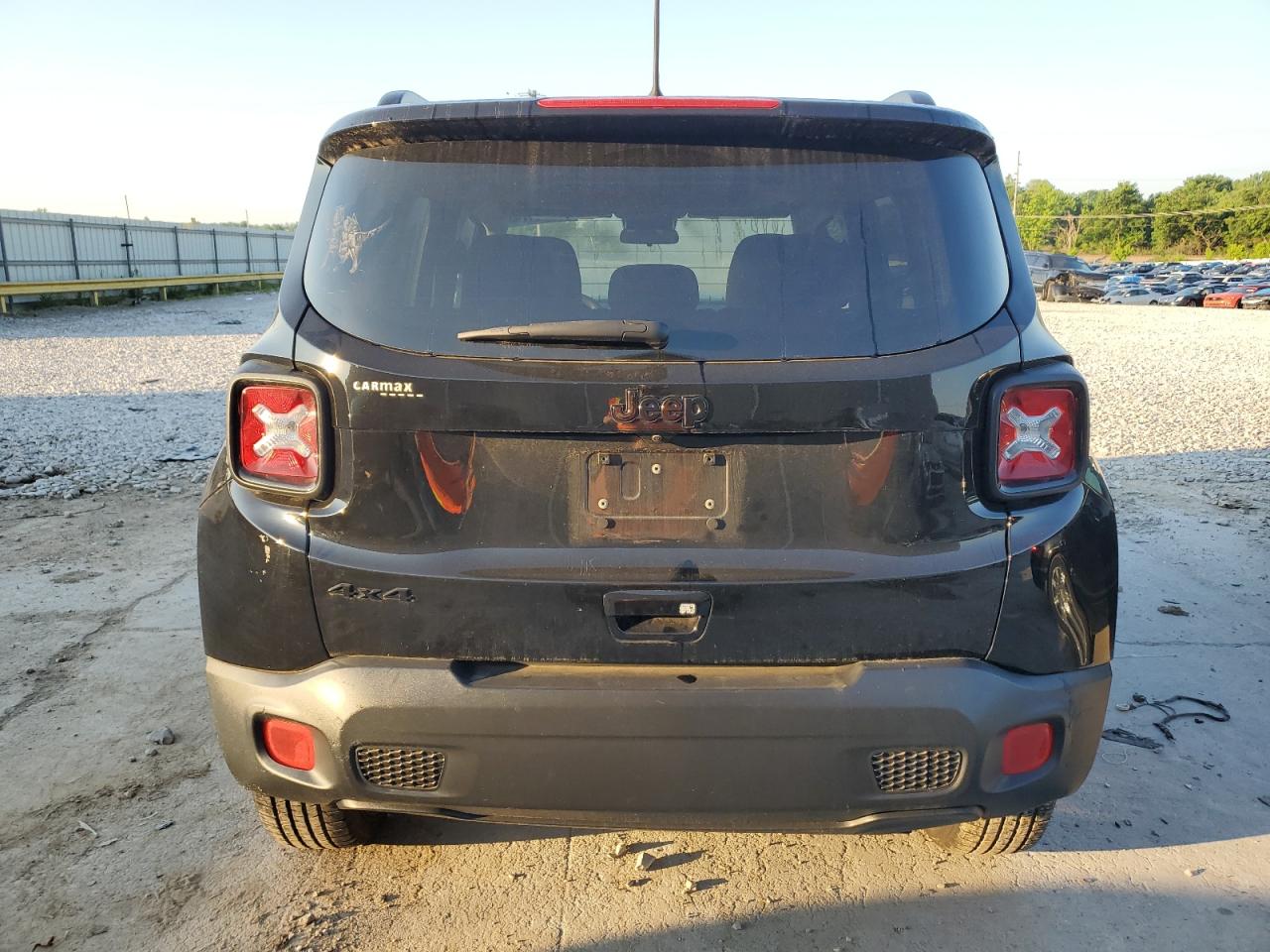 ZACCJBABXJPJ02338 2018 Jeep Renegade Sport