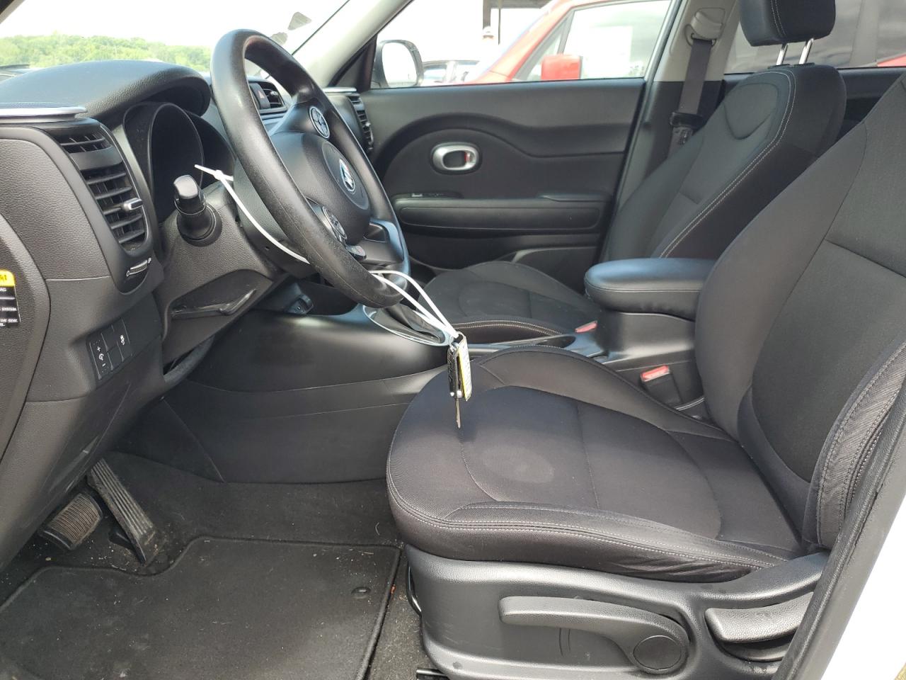 KNDJN2A22F7140598 2015 Kia Soul