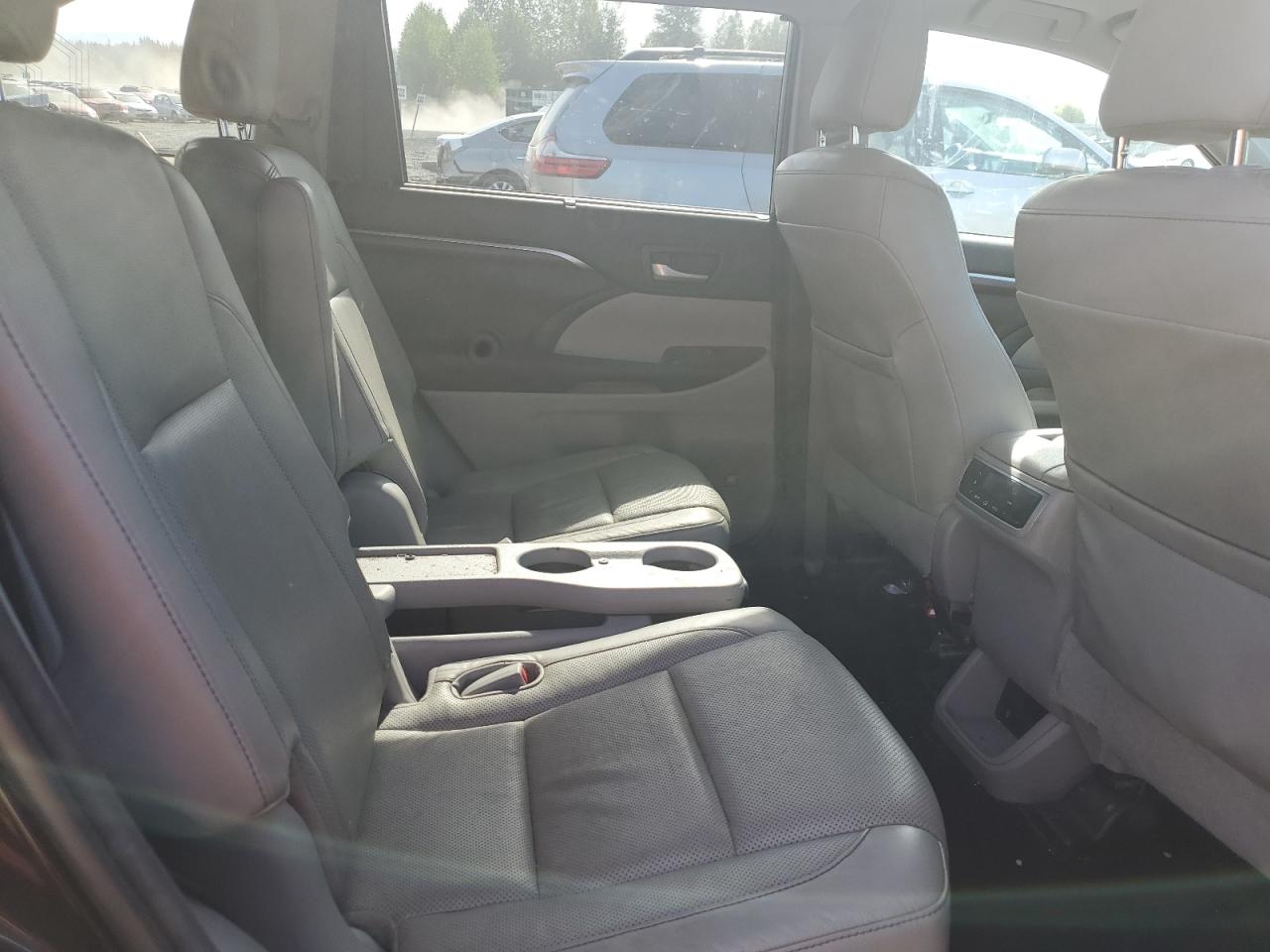 5TDDKRFH7ES040223 2014 Toyota Highlander Limited