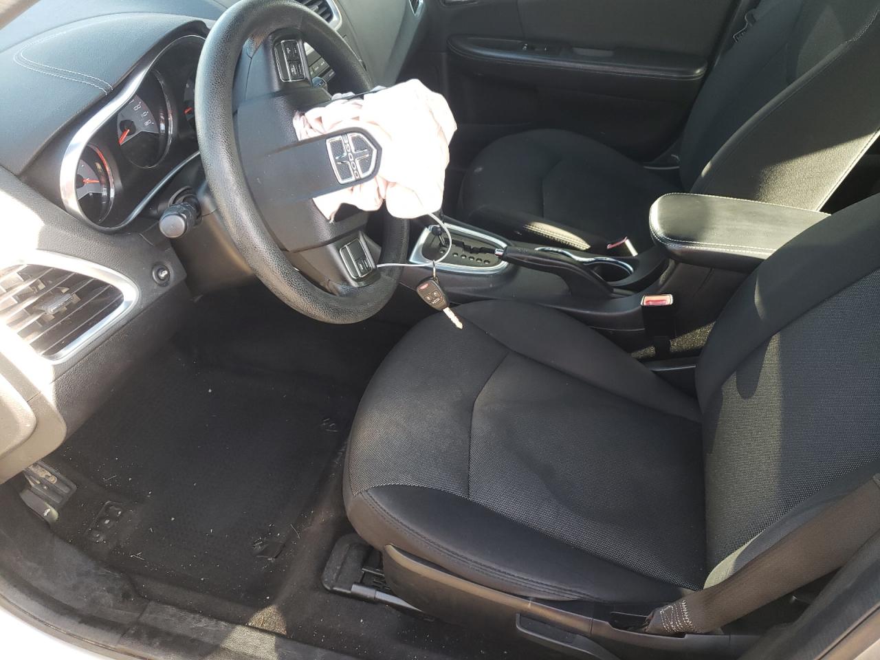 1C3CDZAB6DN572404 2013 Dodge Avenger Se