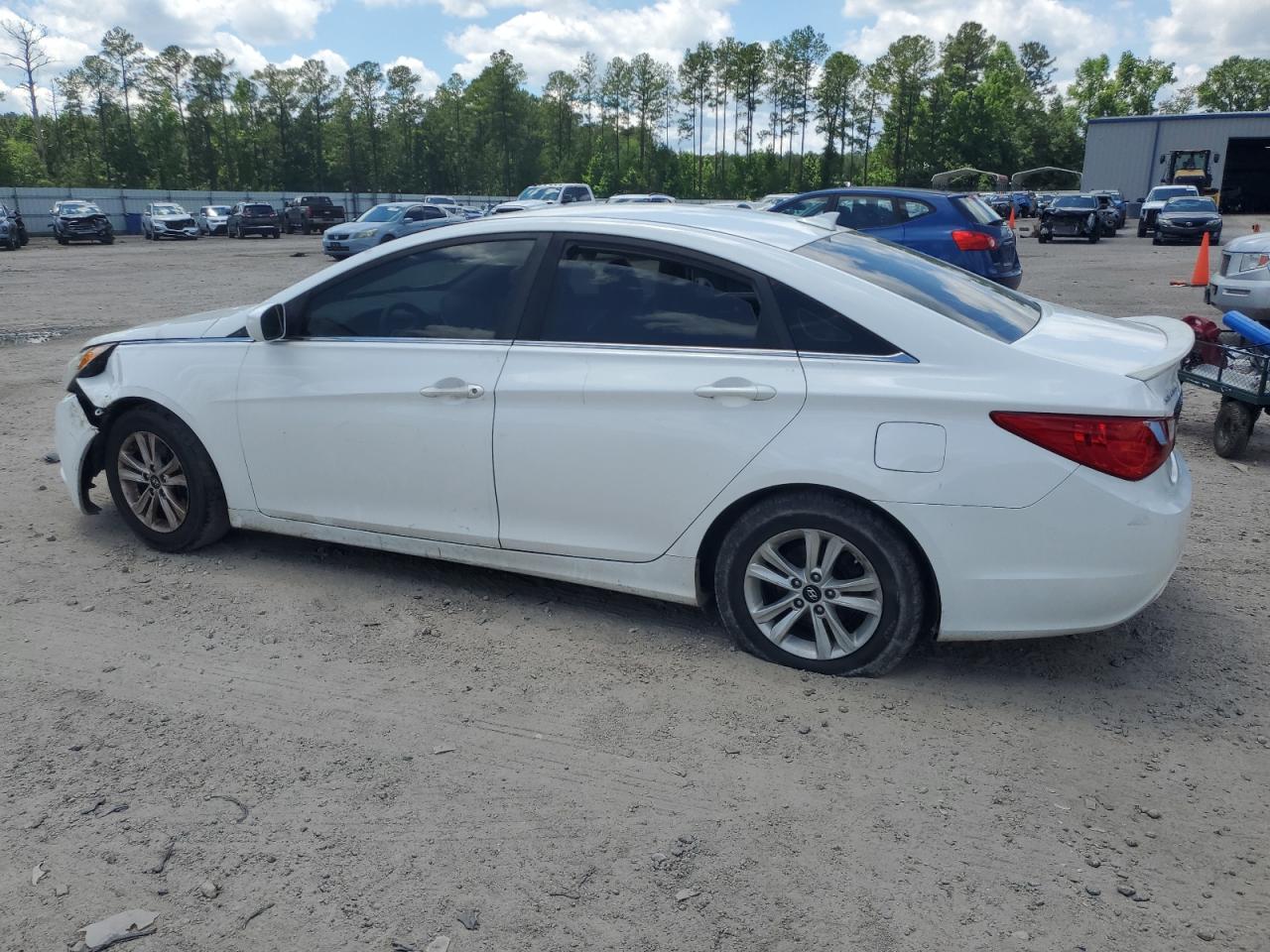 5NPEB4AC3DH749562 2013 Hyundai Sonata Gls