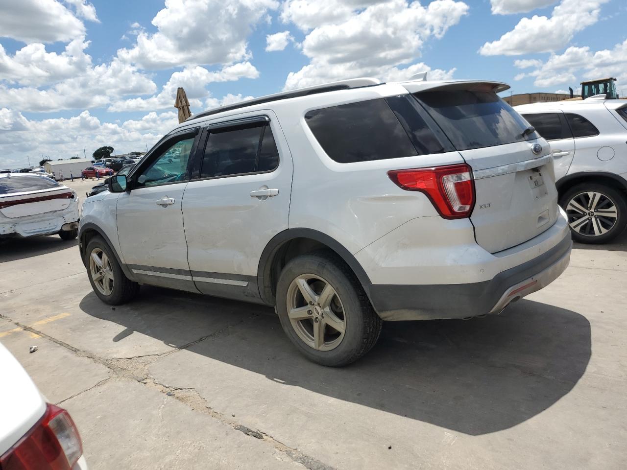 1FM5K8D85GGB66963 2016 Ford Explorer Xlt