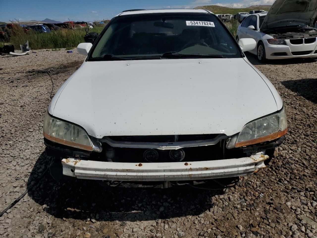 1HGCG5657WA233709 1998 Honda Accord Ex