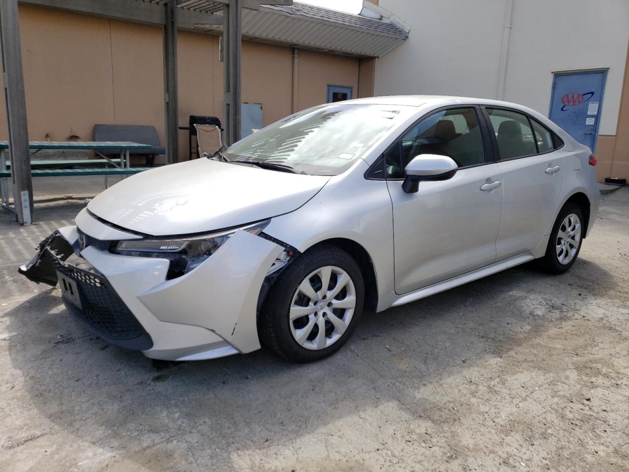 5YFEPMAE9NP370220 2022 Toyota Corolla Le