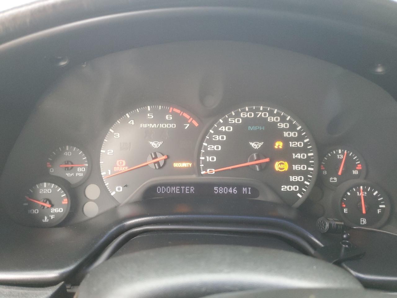 1G1YY22GX25120145 2002 Chevrolet Corvette