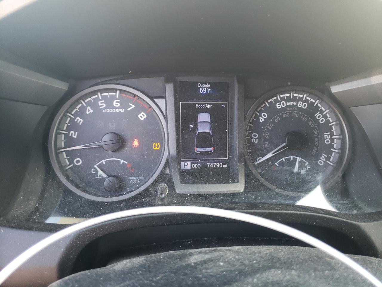 3TMCZ5AN4HM083046 2017 Toyota Tacoma Double Cab