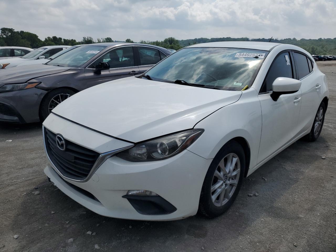 JM1BM1K79G1347750 2016 Mazda 3 Sport