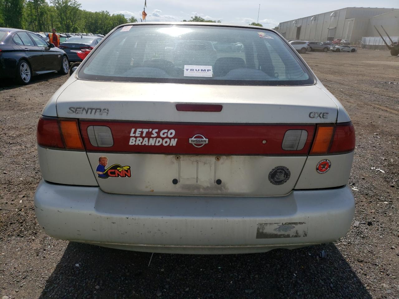 3N1AB41D0XL104446 1999 Nissan Sentra Base