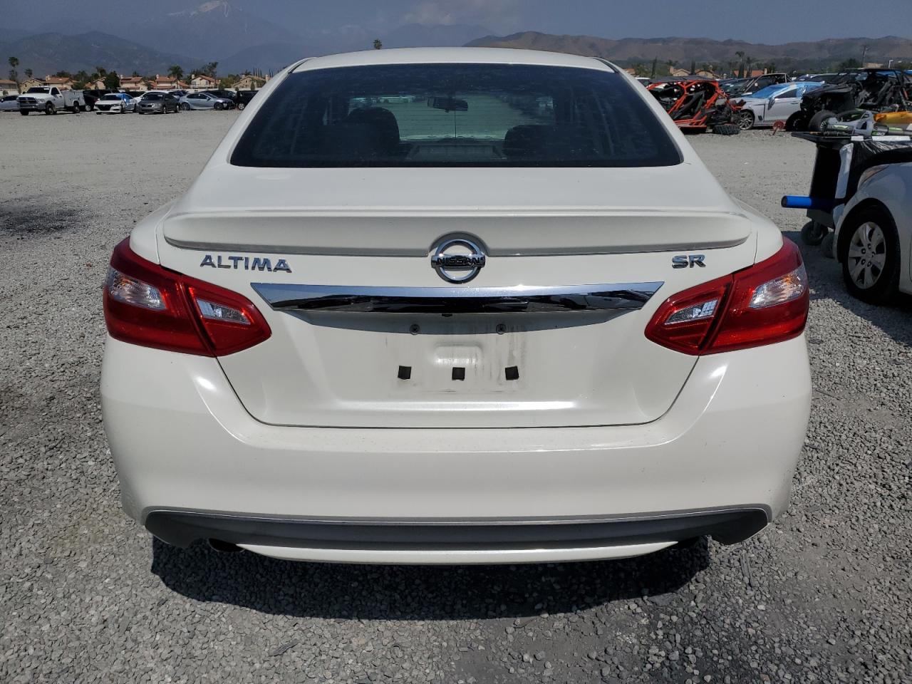 1N4AL3AP6GC213557 2016 Nissan Altima 2.5