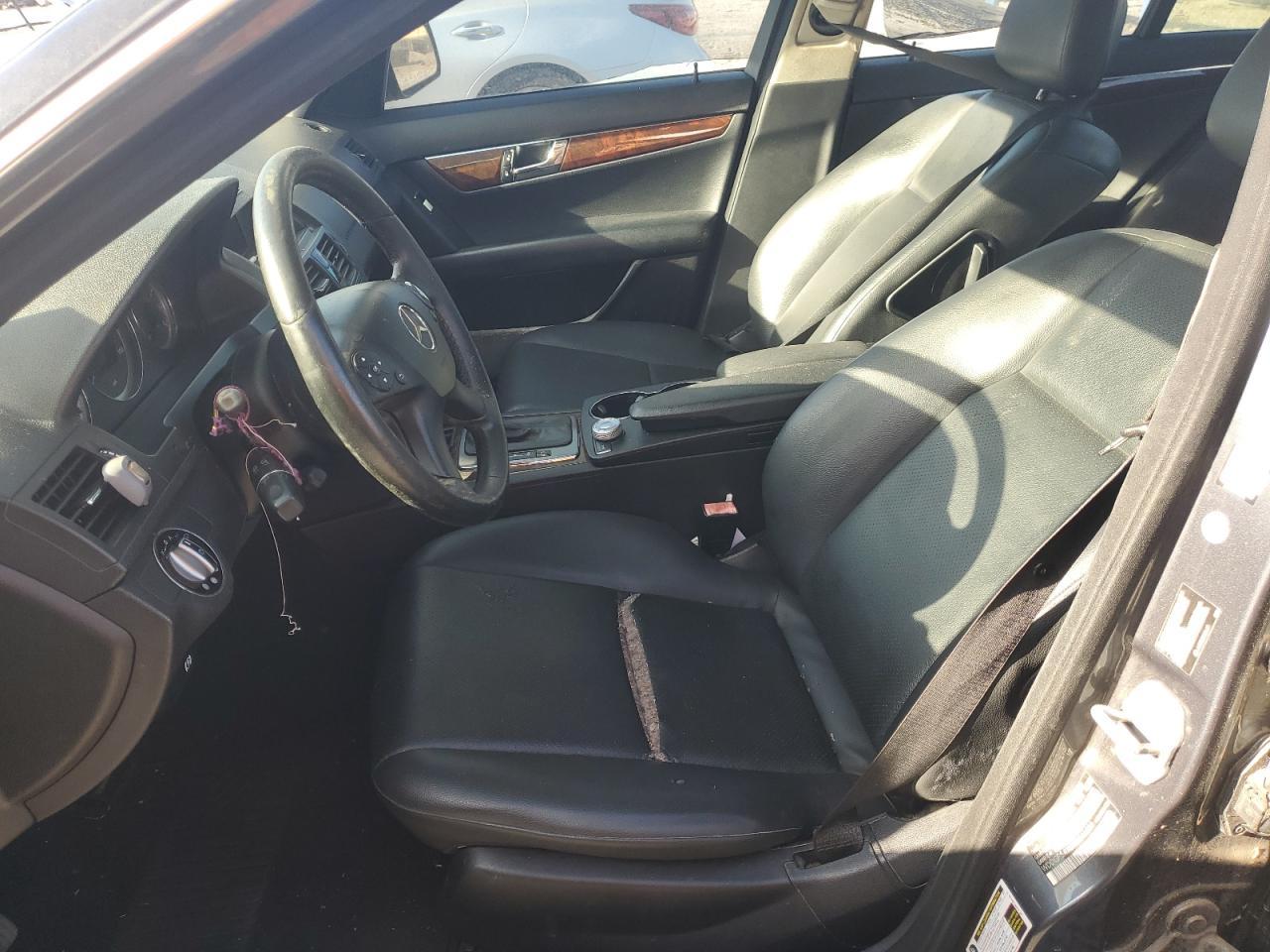 WDDGF54X69R044858 2009 Mercedes-Benz C 300