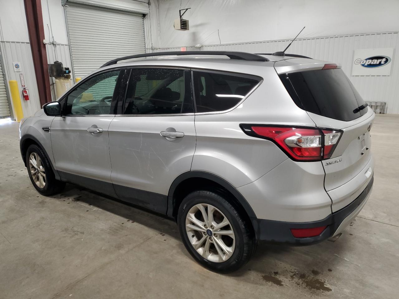 1FMCU9GD0JUC88767 2018 Ford Escape Se