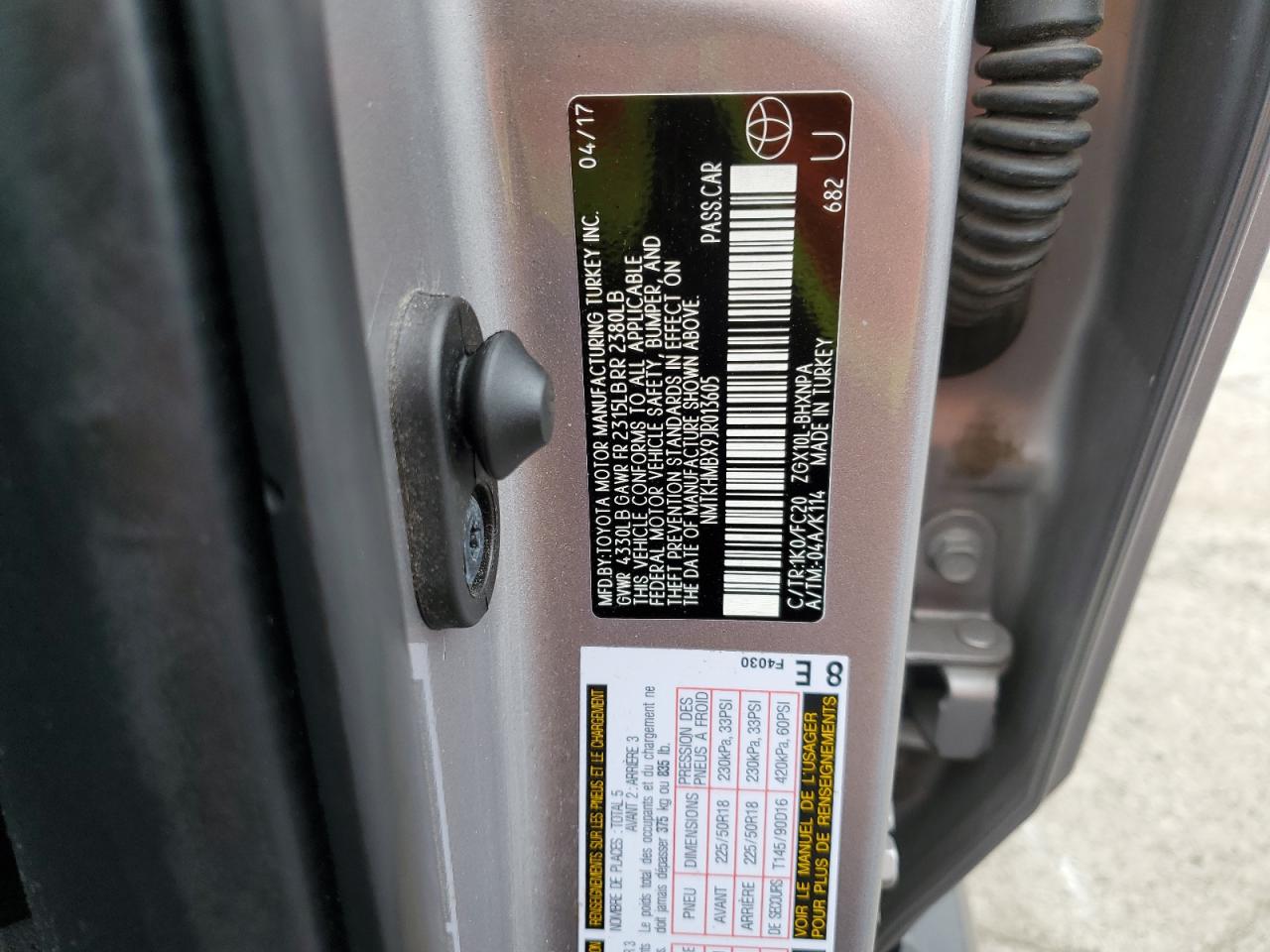 NMTKHMBX9JR013605 2018 Toyota C-Hr Xle