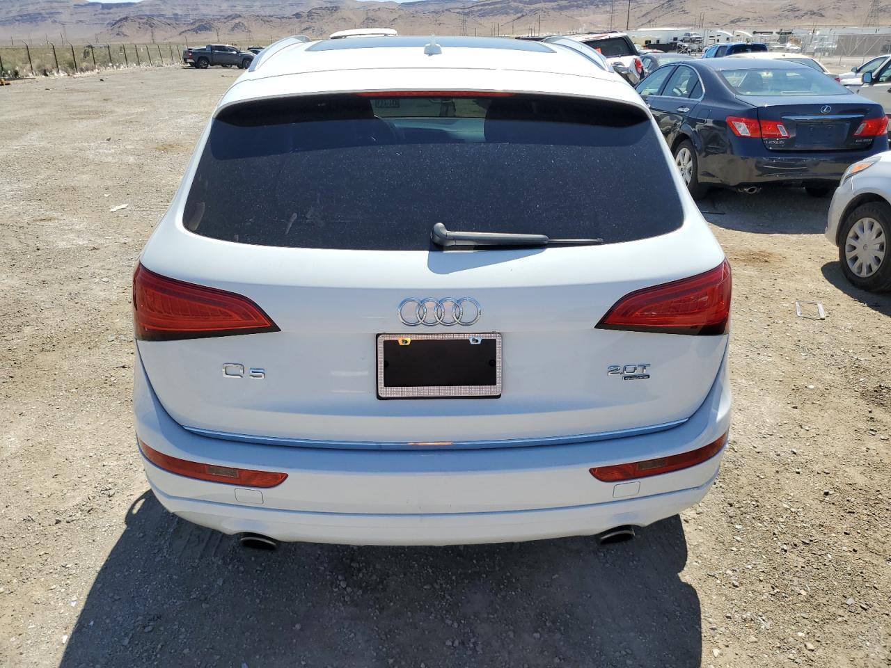 WA1CFAFP9FA035476 2015 Audi Q5 Premium