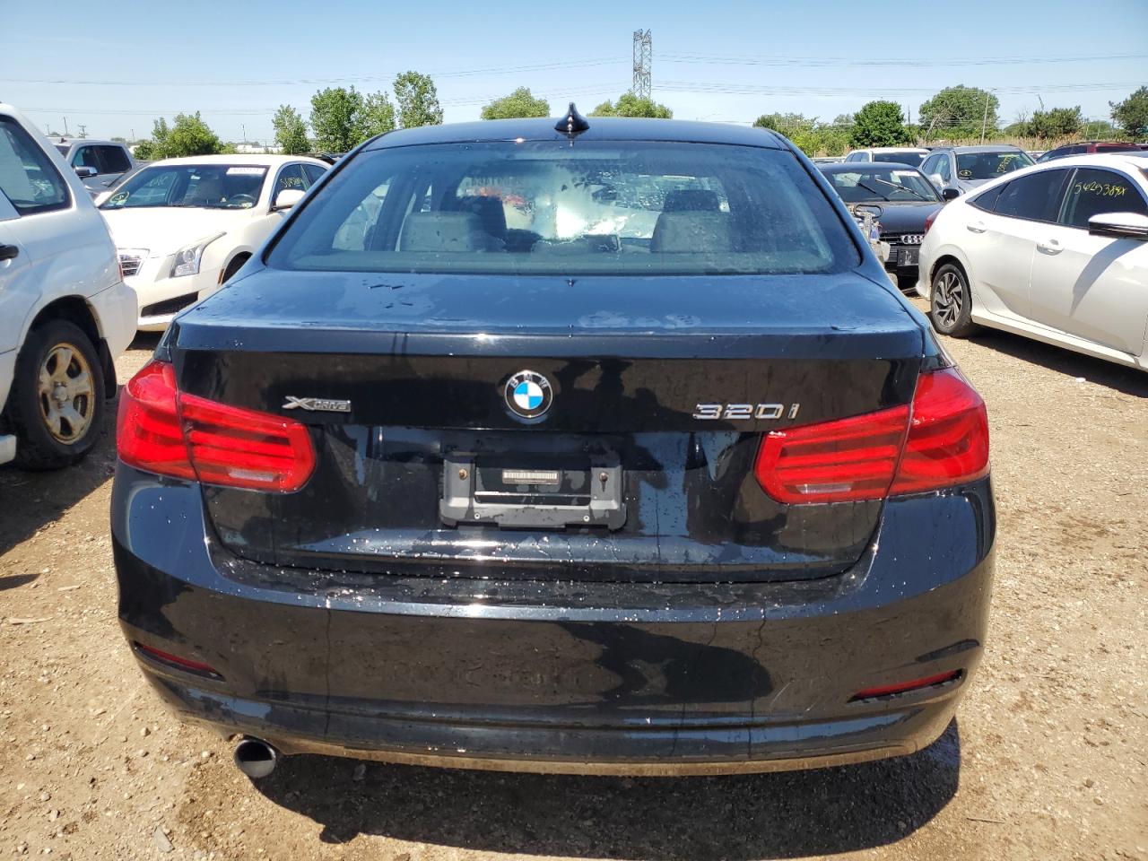 2017 BMW 320 Xi vin: WBA8E5G3XHNU42667