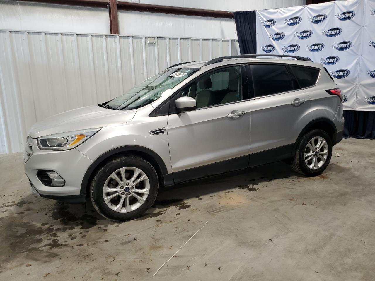 1FMCU0GD4HUB82375 2017 Ford Escape Se