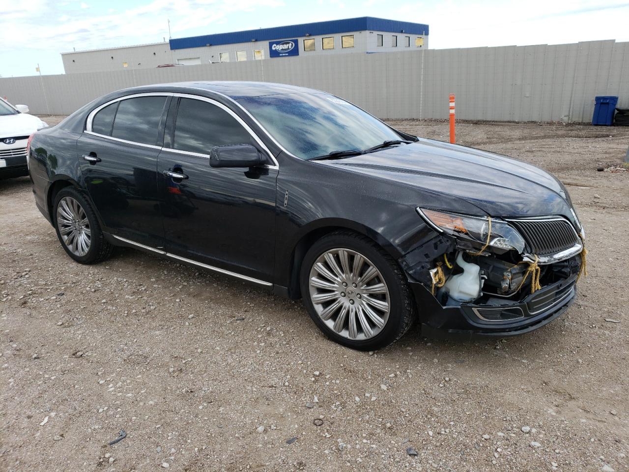 1LNHL9DK2DG611215 2013 Lincoln Mks