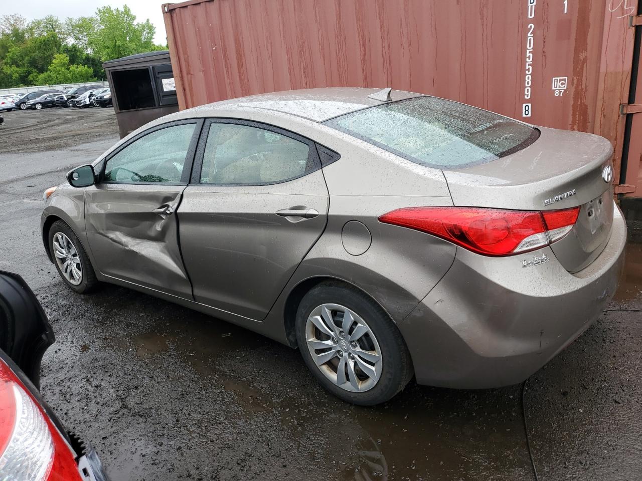 5NPDH4AE8DH274907 2013 Hyundai Elantra Gls