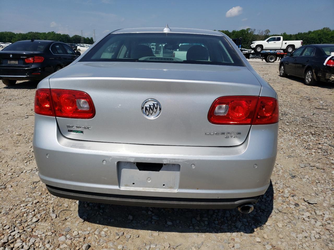 1G4HC5EM7BU131596 2011 Buick Lucerne Cxl
