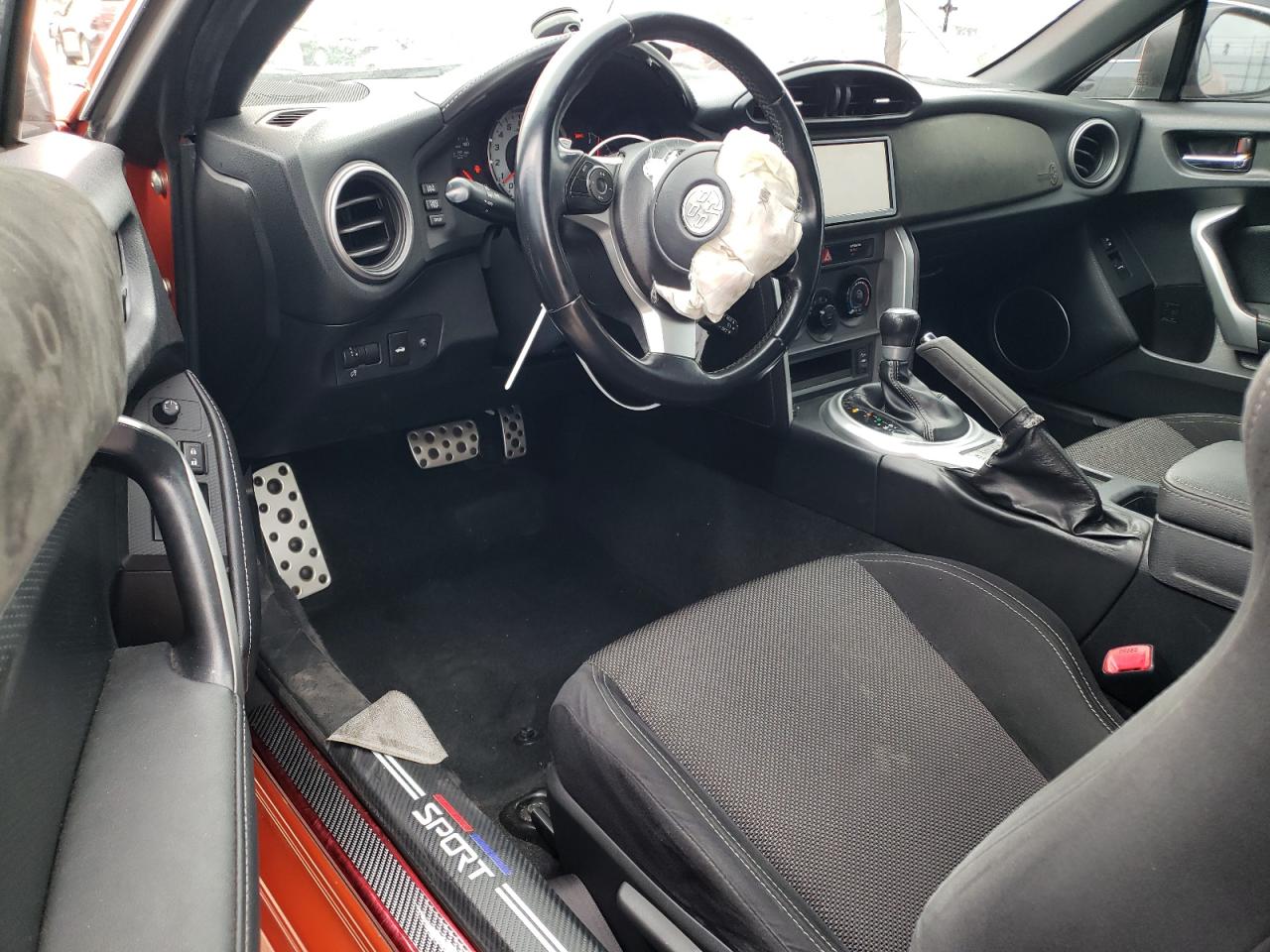 JF1ZNAA13H8710857 2017 Toyota 86 Base