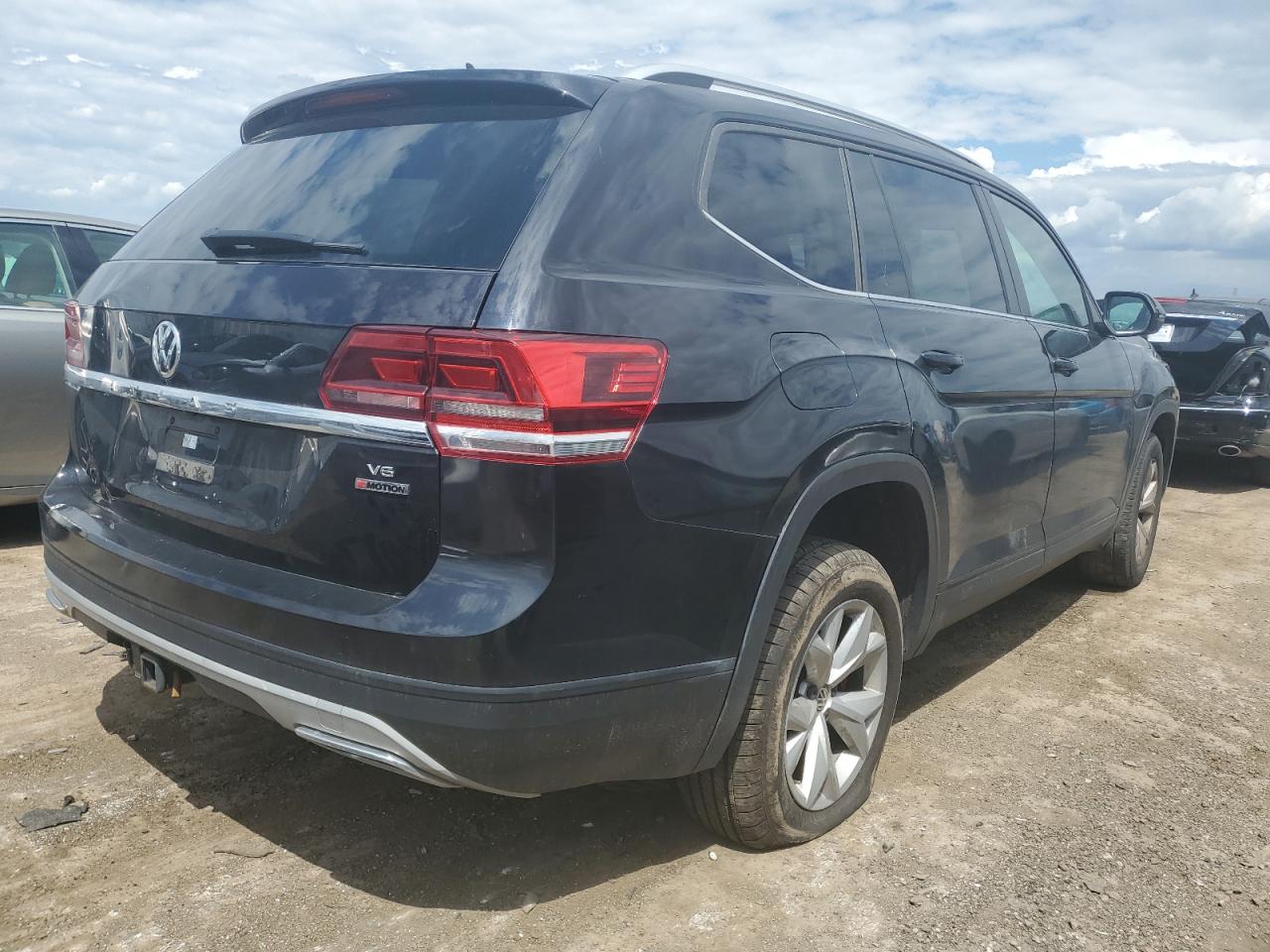 1V2GR2CA9KC529712 2019 Volkswagen Atlas S