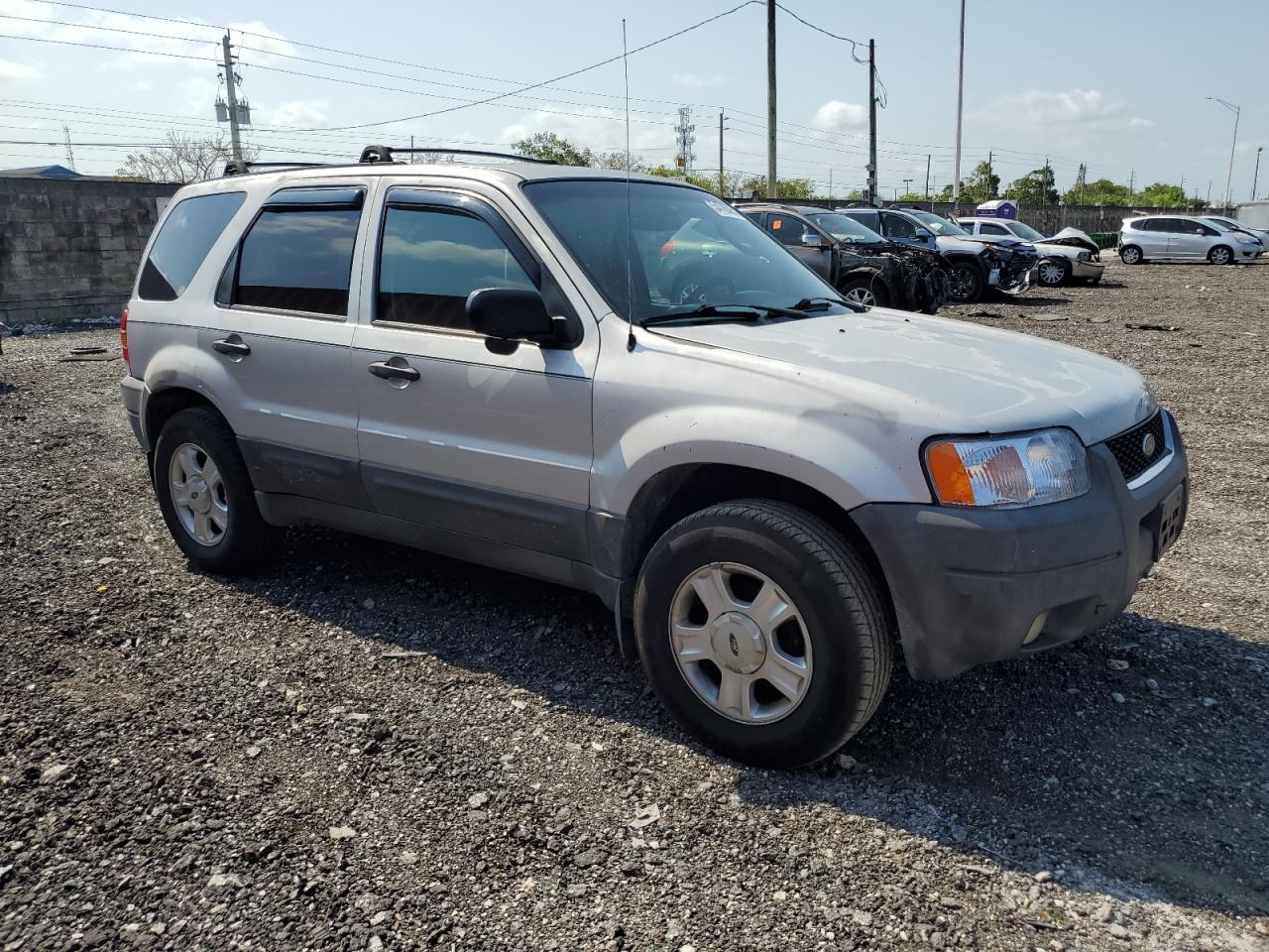 1FMYU93144KA32889 2004 Ford Escape Xlt