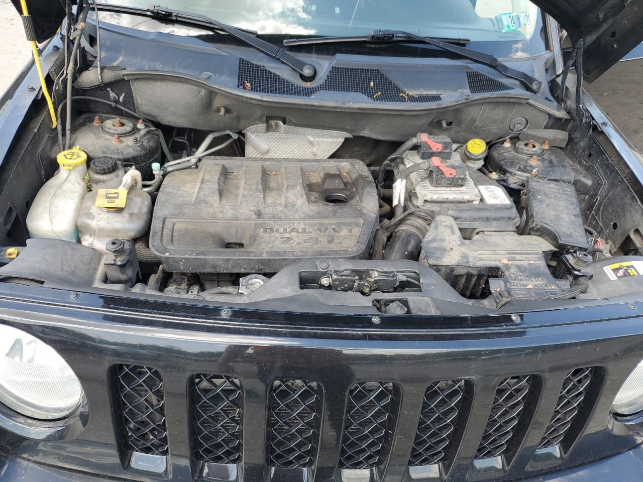 1C4NJRBB3FD218389 2015 Jeep Patriot Sport