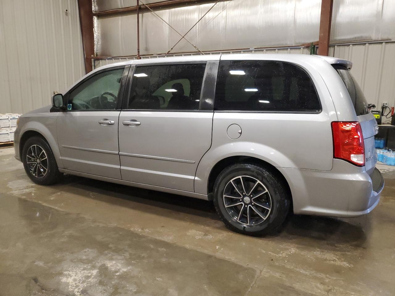 2C4RDGBG9HR738749 2017 Dodge Grand Caravan Se