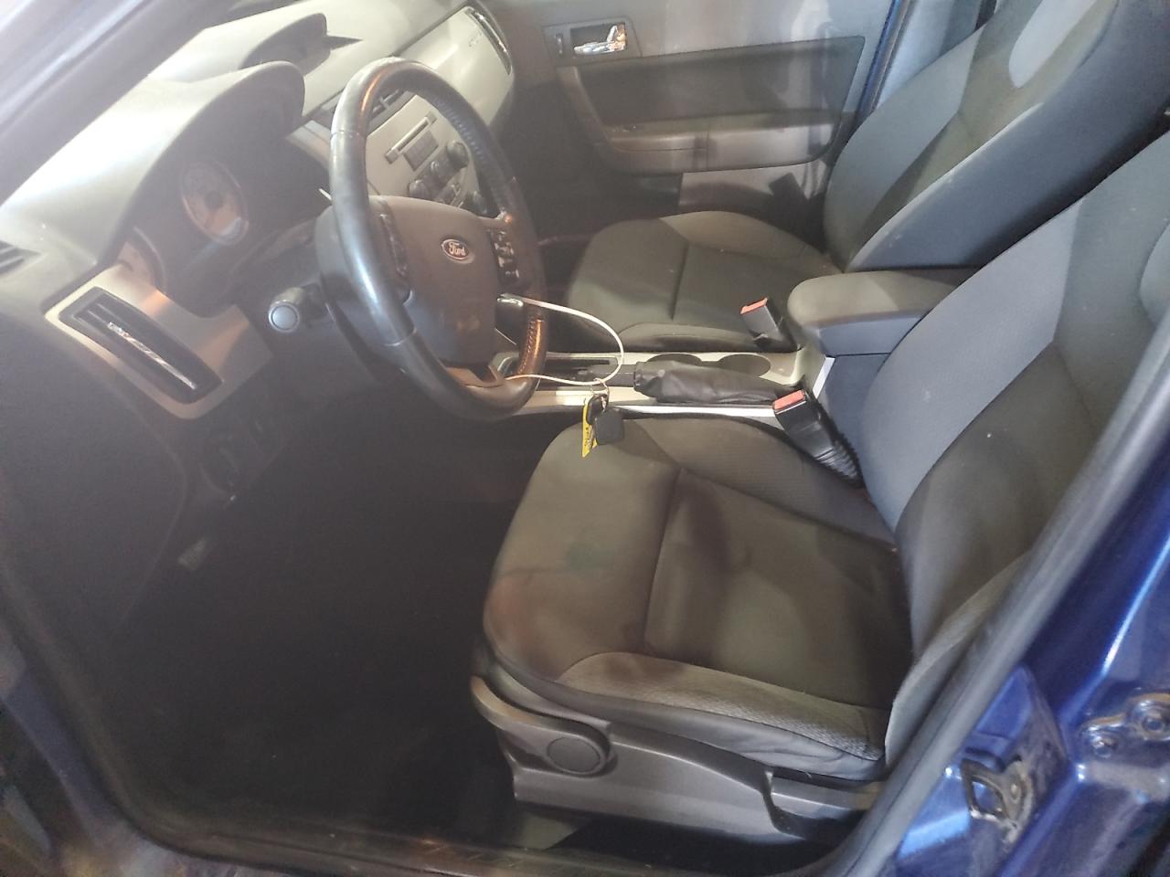 1FAHP36N69W120517 2009 Ford Focus Ses