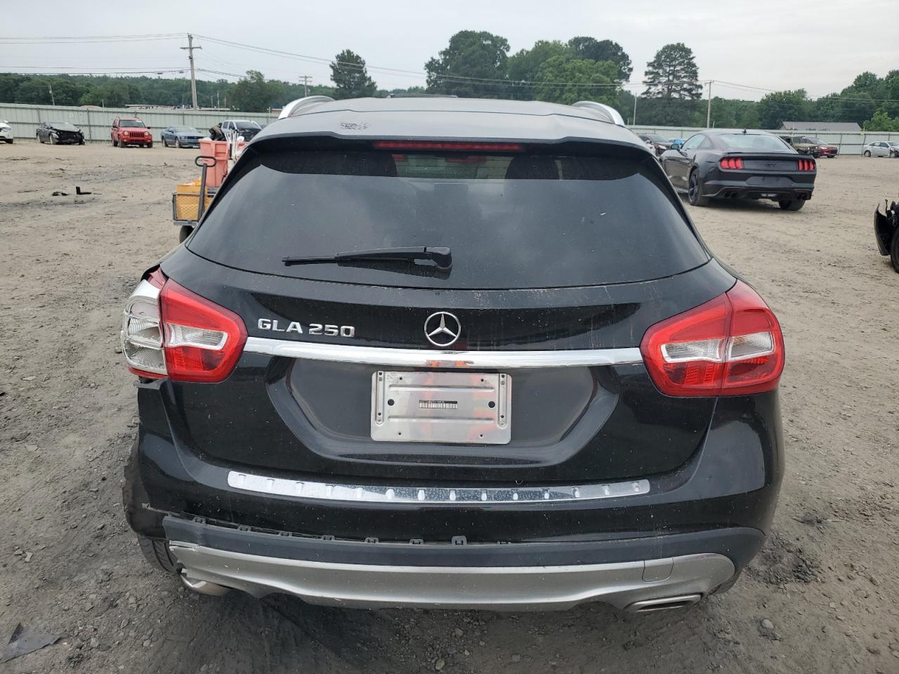 WDCTG4EB7FJ138528 2015 Mercedes-Benz Gla 250