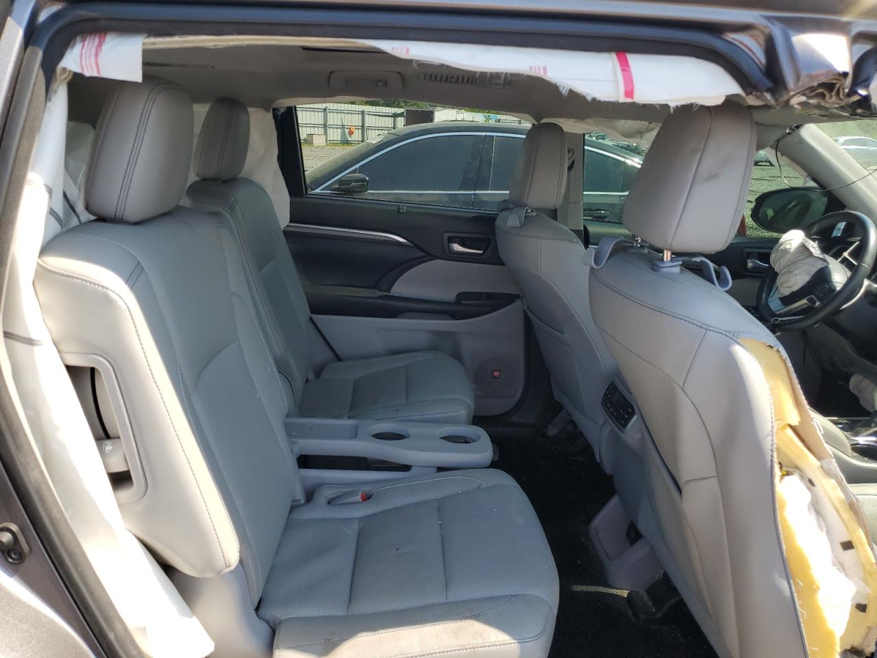 5TDDZRFHXHS375959 2017 Toyota Highlander Limited