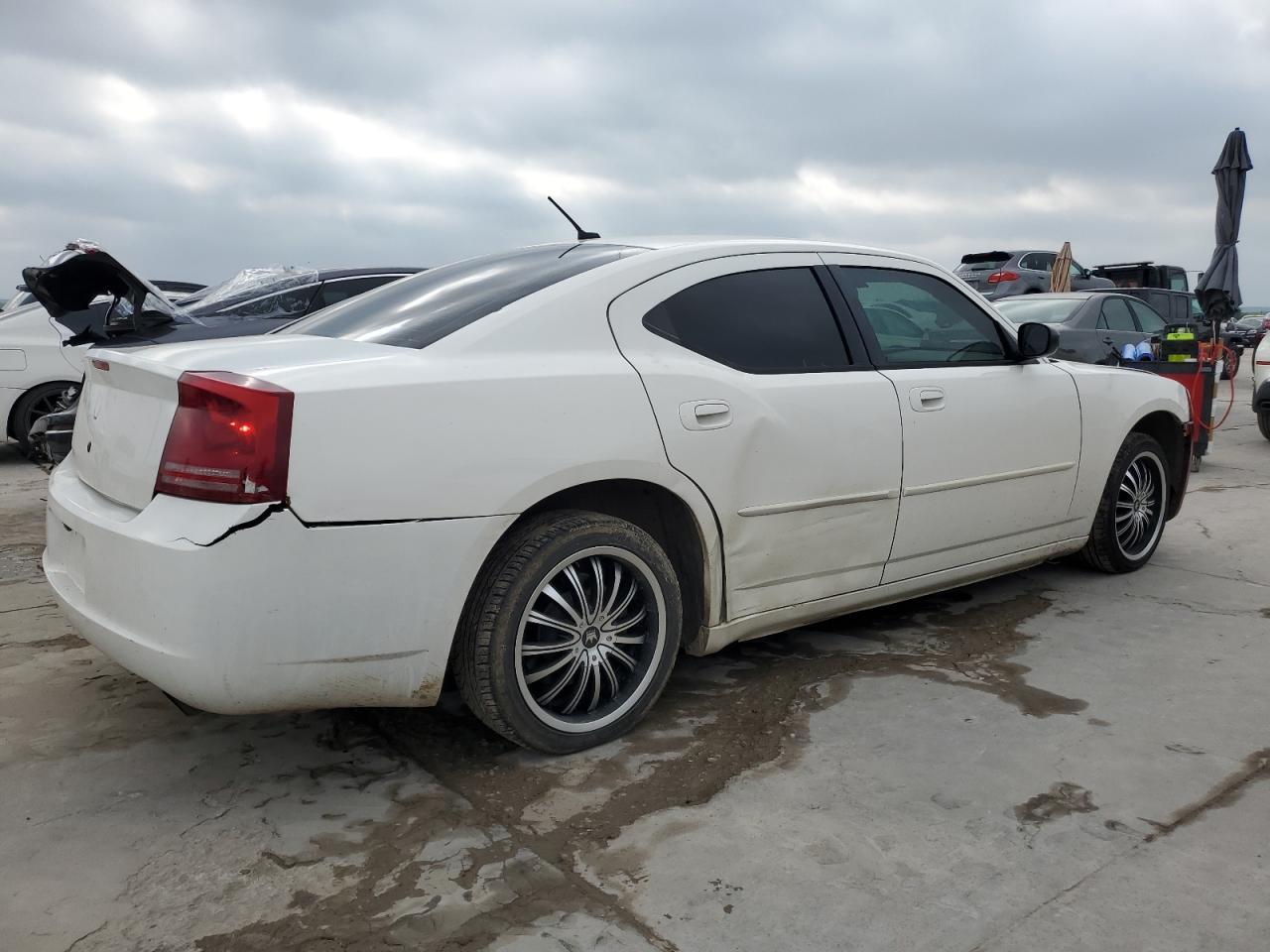 2B3KA33G38H130265 2008 Dodge Charger Sxt