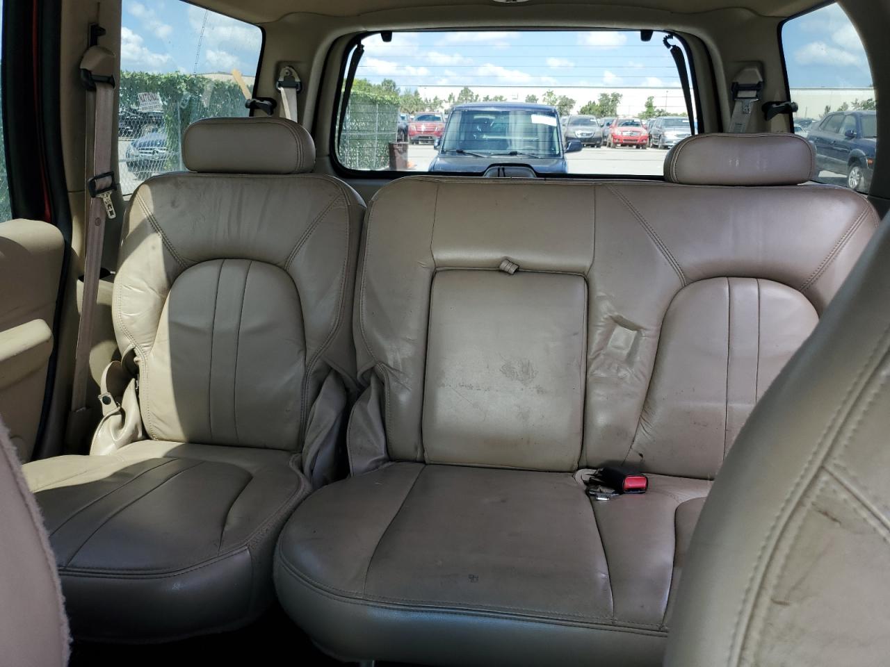 1fmru17l7yla42818 1FMRU17L7YLA42818 2000 Ford Expedition Eddie Bauer