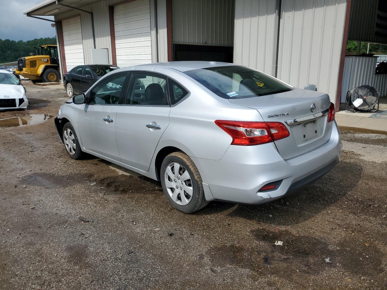 2016 Nissan Sentra S vin: 3N1AB7AP8GL640055