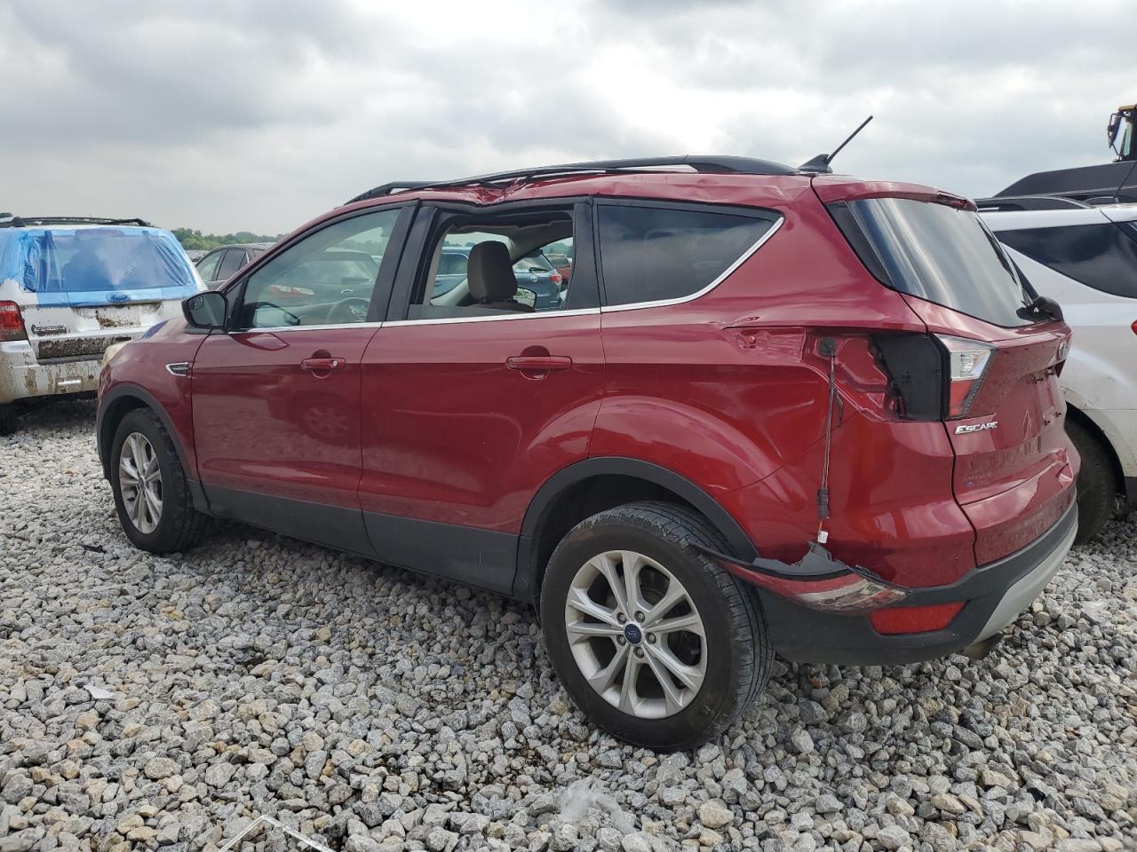 1FMCU9GD0JUA09172 2018 Ford Escape Se