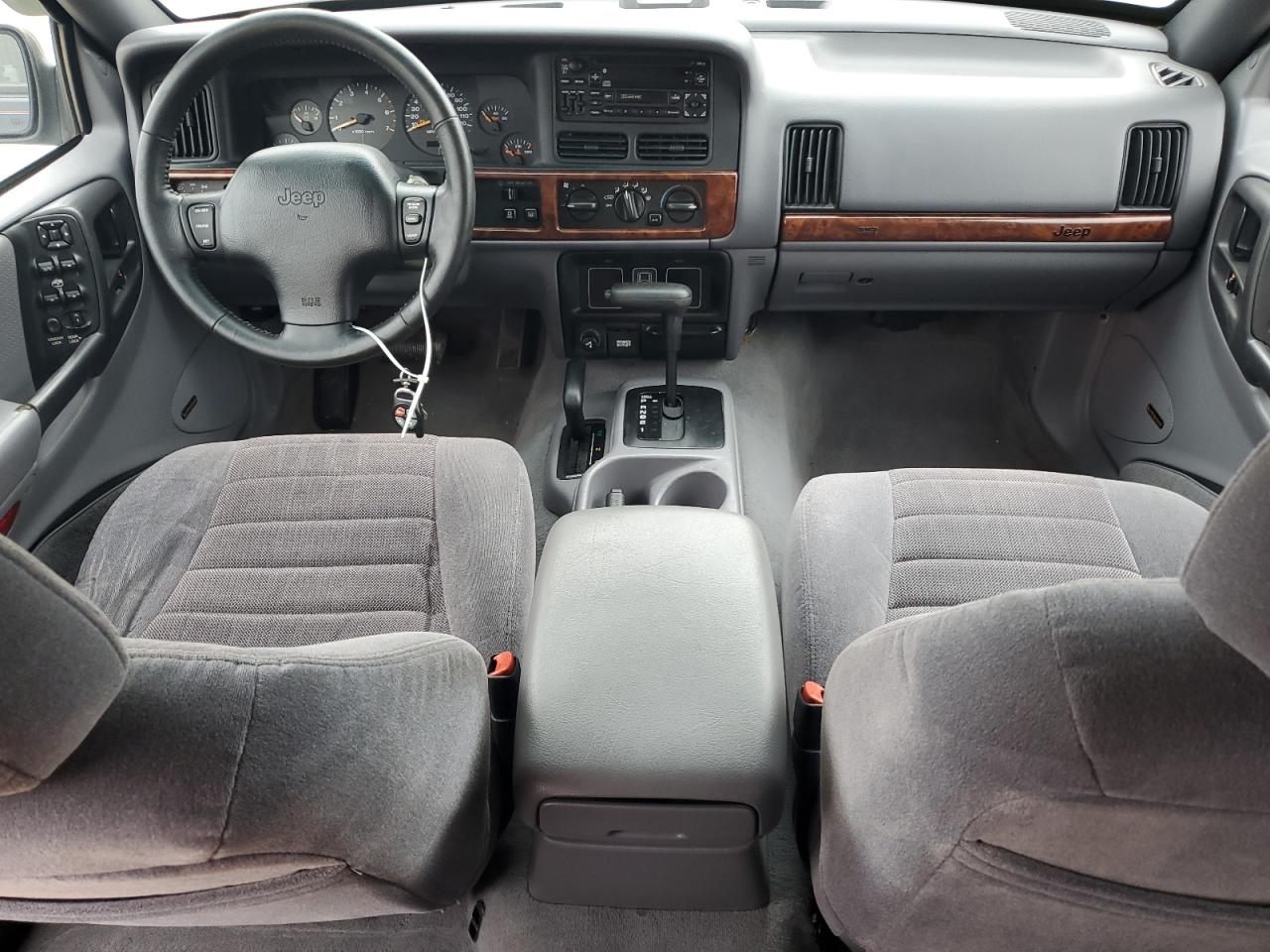 1J4GZ58S3WC141170 1998 Jeep Grand Cherokee Laredo