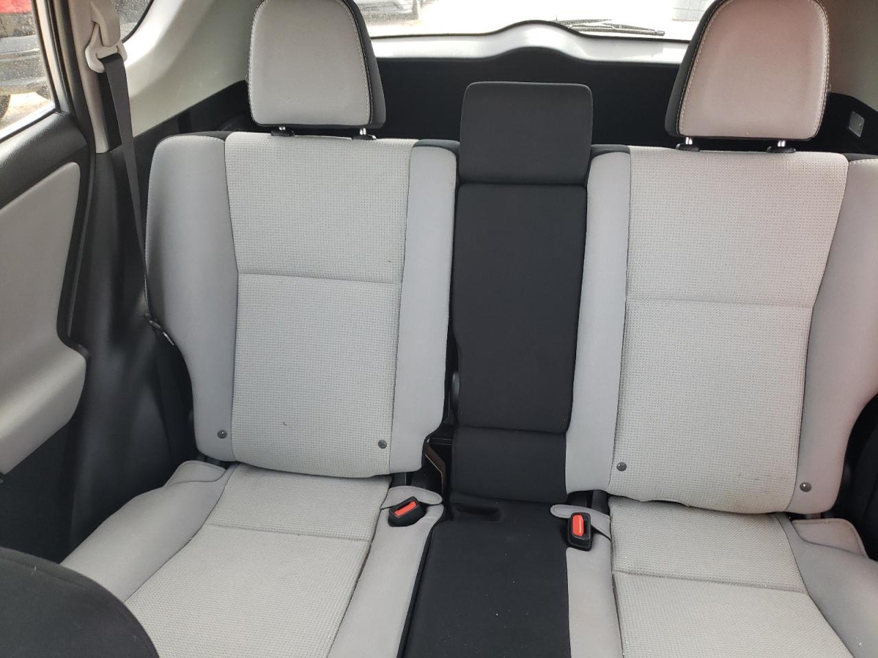 2T3WFREV4HW334959 2017 Toyota Rav4 Xle