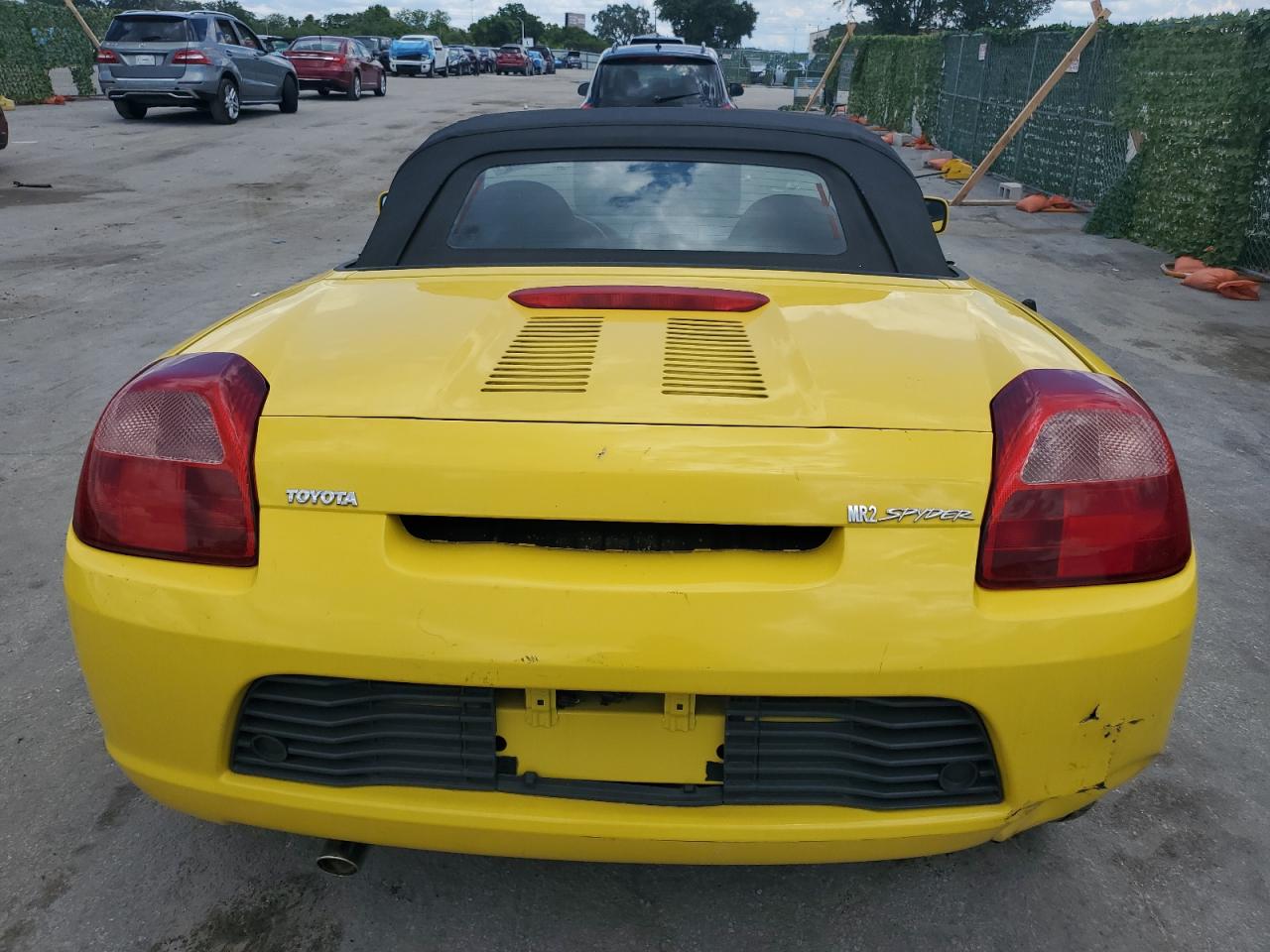 JTDFR3206Y0008338 2000 Toyota Mr2 Spyder