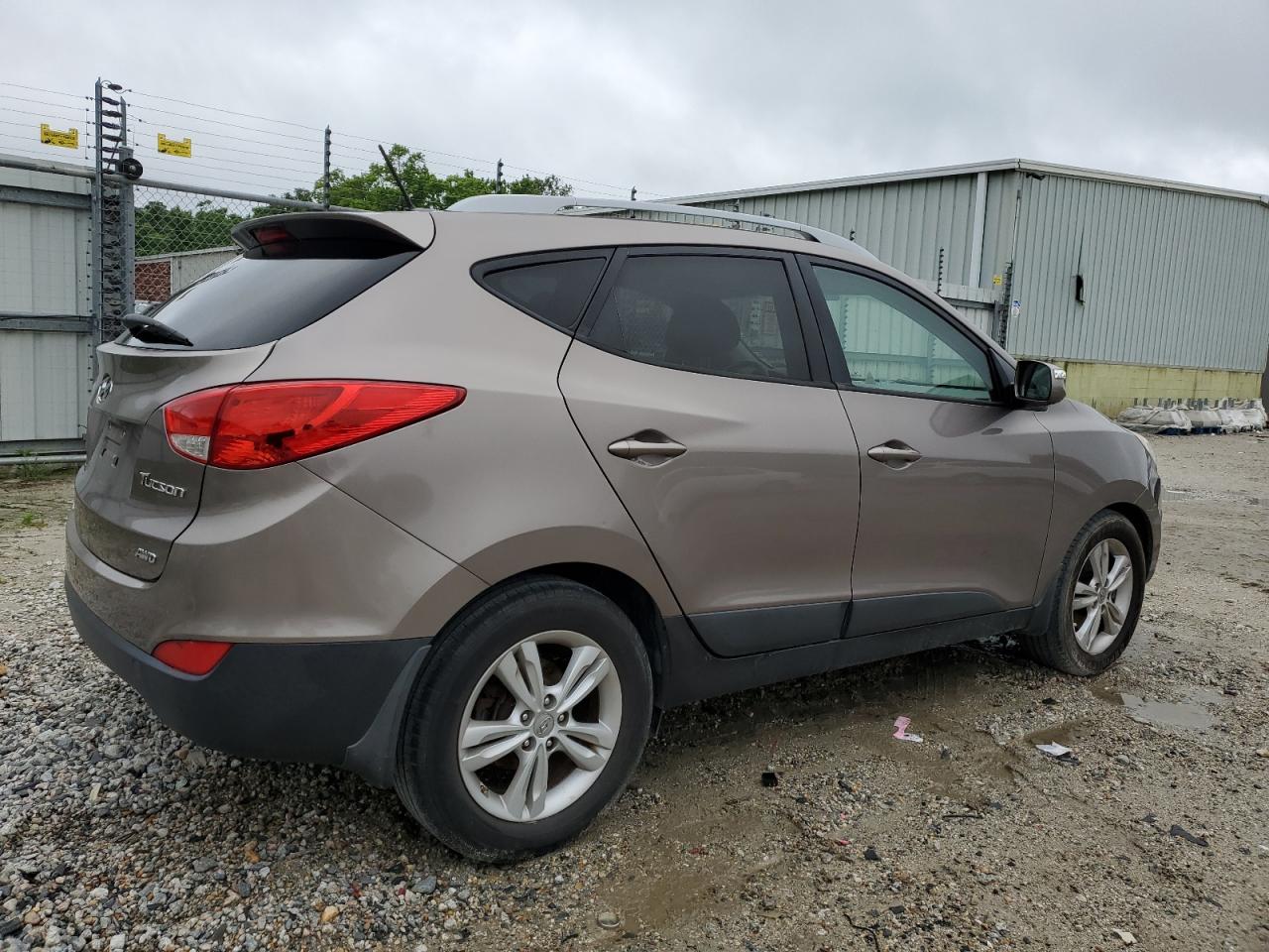 KM8JUCAC3CU461687 2012 Hyundai Tucson Gls