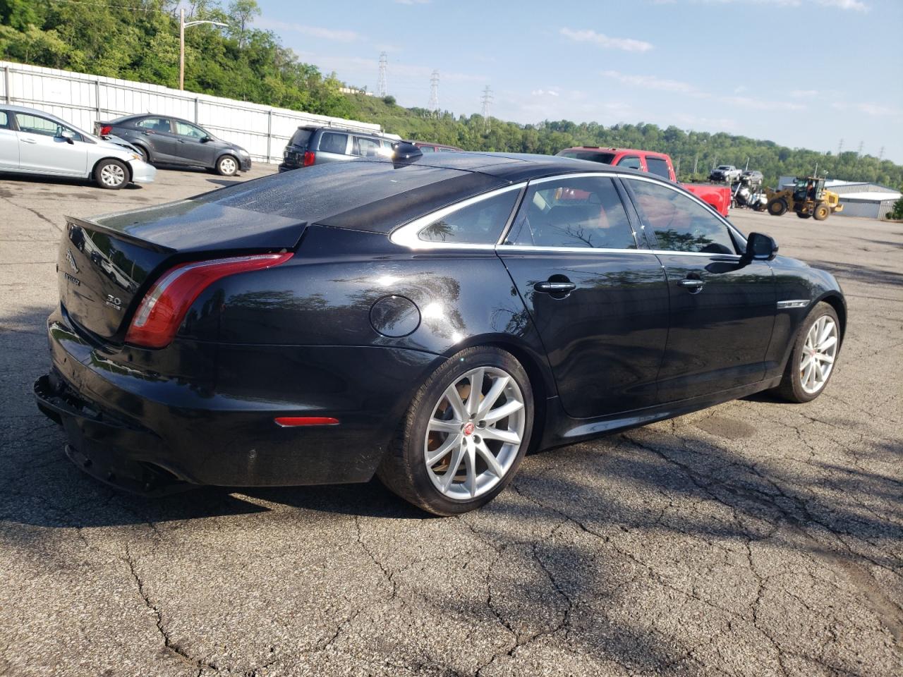 SAJWJ1CD5H8W04718 2017 Jaguar Xj